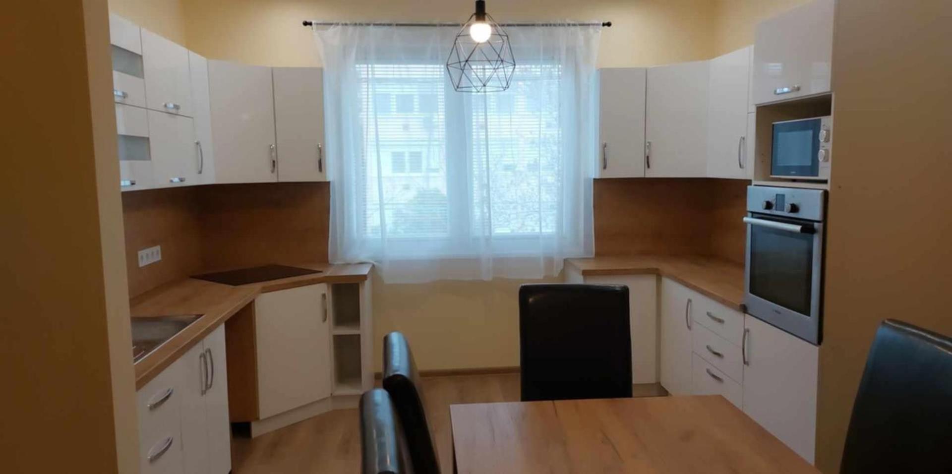 Apartamento Konstantin Szolnok